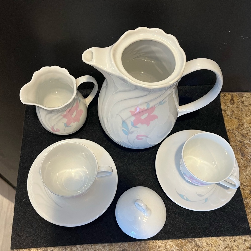 Vintage Wawel Poland Floral Tea Set with Pink and Blue Accents - Picture 7 of 15